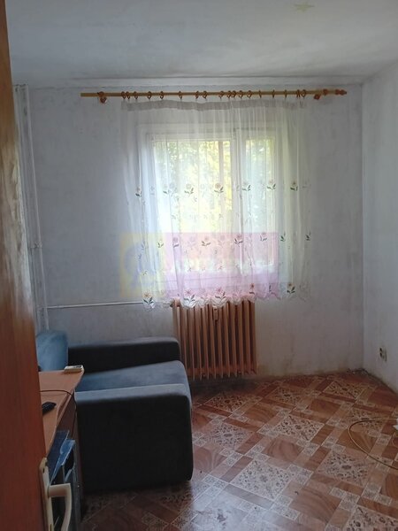 Apartament 3 camere 67mp Alexandru Obregia (Piata&Complex COVASNA)
